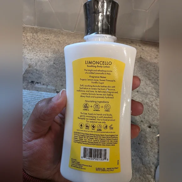 Goose Creek Body Lotion Set Of 3 - Pina Colada, Lavender Vanilla, Limoncello - Picture 7 of 9